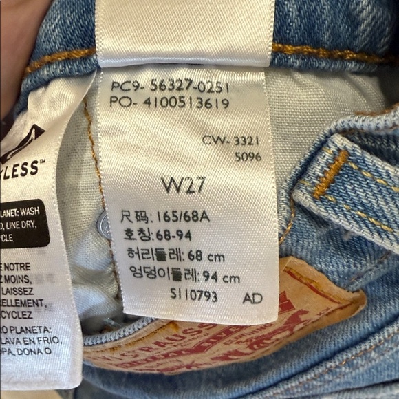 Levi's 501 Classic Blue Jean Shorts W27 - Picture 7 of 7